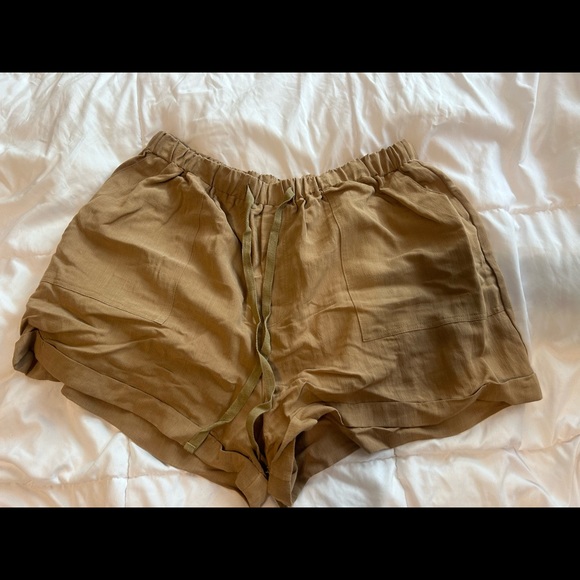 Cool linen shorts - Picture 1 of 4